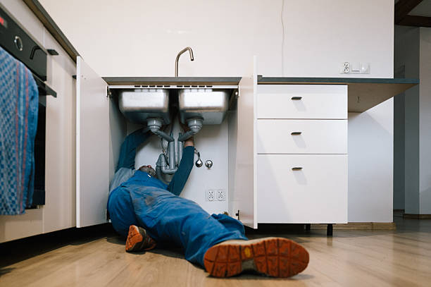 Professional Leak Detection technician working in Hamburg, NJ